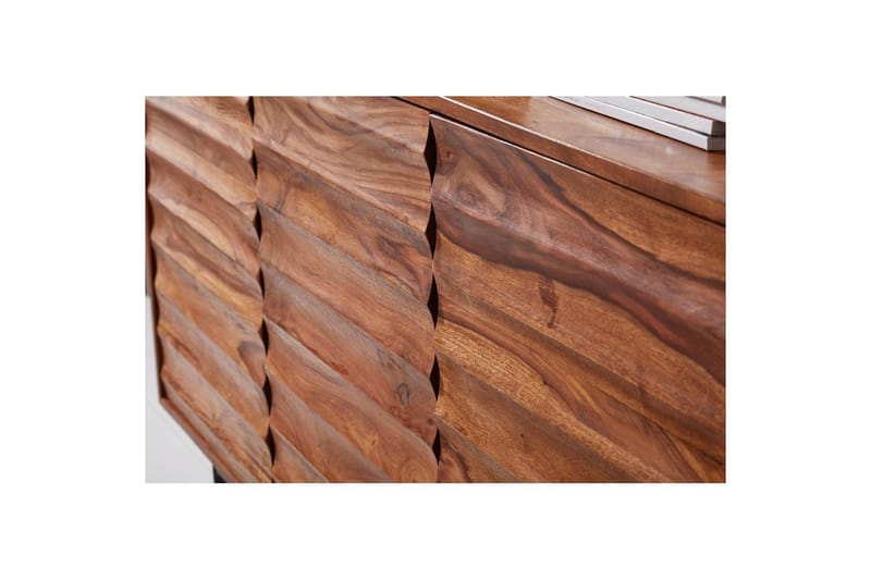 Sideboard Wohnling Massivt trä dörrar med tryck-öppning 150 cm filigrana metallben industriell - Förvaring - Förvaringsmöbler - Sideboard & skänk
