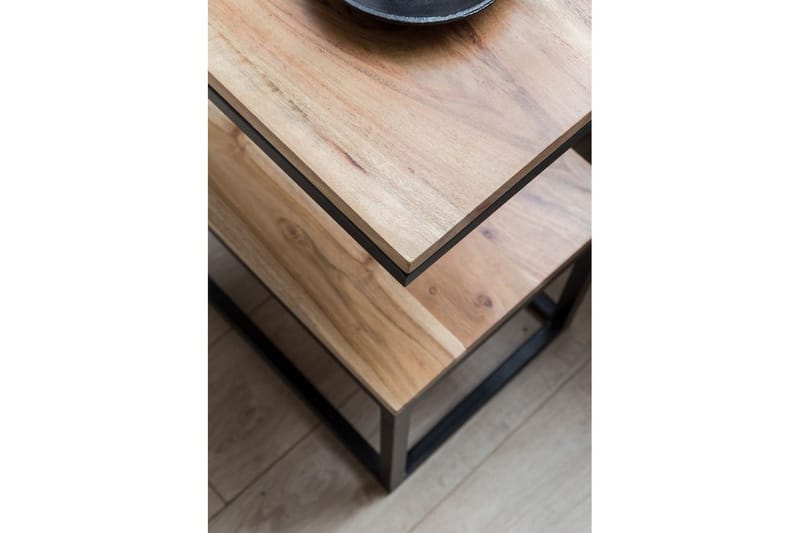 Sido bord Wohnling Massivt trä, S Cube, metallram i lantlig stil Akacia - Akacia - Möbler - Bord & matgrupper - Avlastningsbord - Lampbord