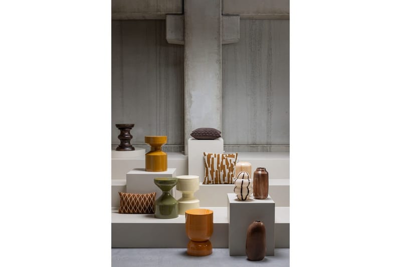 Sidobord Hekla - Möbler - Bord & matgrupper - Avlastningsbord - Lampbord