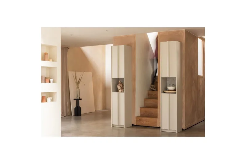 Sidobord Kioni - Möbler - Bord & matgrupper - Avlastningsbord - Lampbord