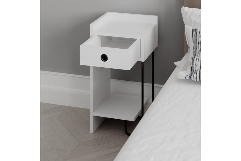 Sirius Sängbord 32x30 cm Vit - Hanah Home - Sängbord & nattduksbord