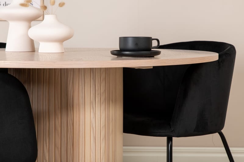 Bianca Matgrupp 110 cm Rund med 4 Berit stolar - Svart - Möbler - Bord & matgrupper - Matgrupper