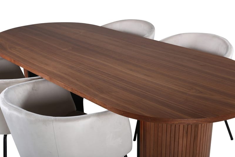 Bianca Oval Matgrupp 200 cm med 4 Berit Matstolar - valnötsfärgad, beige och svart - Möbler - Bord & matgrupper - Matgrupper