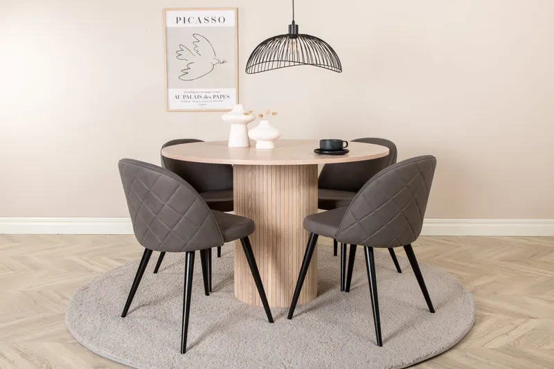 Bianca runt matbord med 4st Velvet matstol