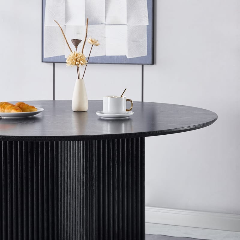 Crossby runt matbord Ø120 cm - Svartbetsad ek - Svartbetsad ek - Möbler - Bord & matgrupper - Matbord & köksbord