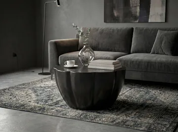 Denora Runt soffbord i aluminium med blomformad bordsskiva - svart - Möbler - Bord & matgrupper - Soffbord