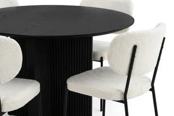 Edda Matgrupp runt 110 cm Svart med 4 Gemmiano Matstolar - Svartlaserad ek - Möbler - Bord & matgrupper - Matgrupper