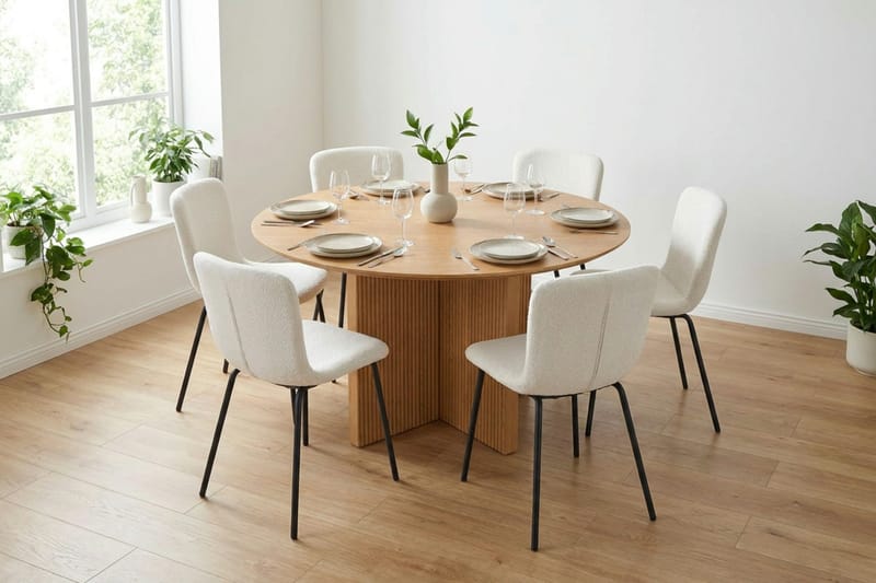 Edda Matgrupp runt 130 cm Ek med 6 Katy Matstolar - Ek - Möbler - Bord & matgrupper - Matgrupper