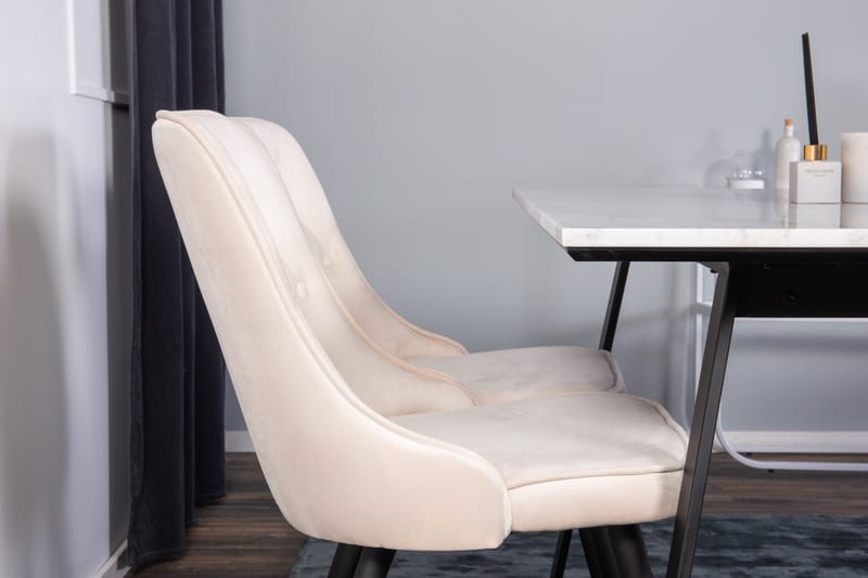 Estelle Matgrupp 140 cm Rektangulär med 4 Velvet Deluxe stolar - Beige - Möbler - Bord & matgrupper - Matgrupper