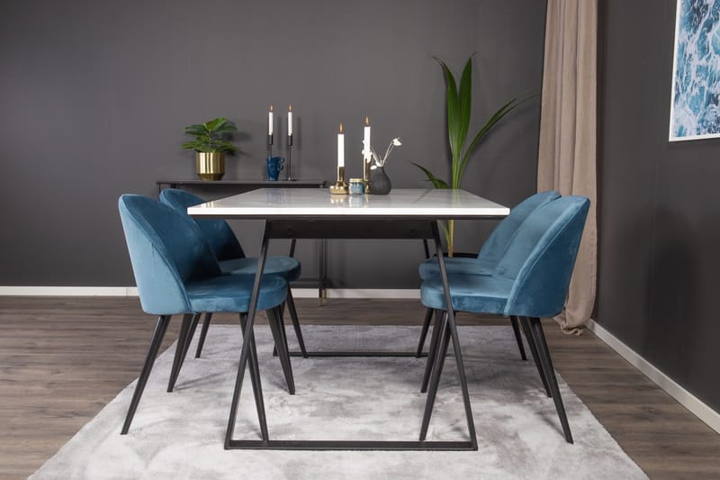 Estelle Matgrupp 140 cm Rektangulär med 4 Velvet stolar - Möbler - Bord & matgrupper - Matgrupper