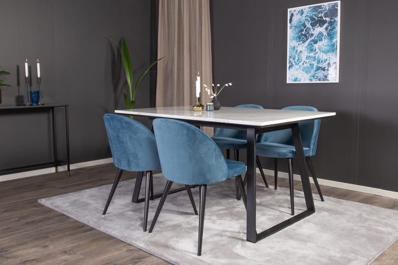 Estelle Matgrupp 140 cm Rektangulär med 4 Velvet stolar - Möbler - Bord & matgrupper - Matgrupper