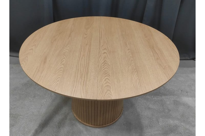 Gethin Runt Matbord 120 cm med Trä- och Ekutseende - Beige - Möbler - Bord & matgrupper - Matbord & köksbord