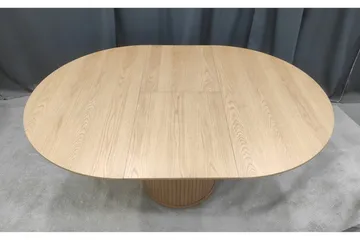 Gethin Runt Matbord 120 cm med Trä- och Ekutseende - Beige - Möbler - Bord & matgrupper - Matbord & köksbord