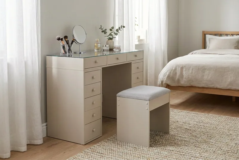 Glow Sminkbord 120 cm med glasskiva förvaring med lådor - Beige - Möbler - Bord & matgrupper - Sminkbord & toalettbord
