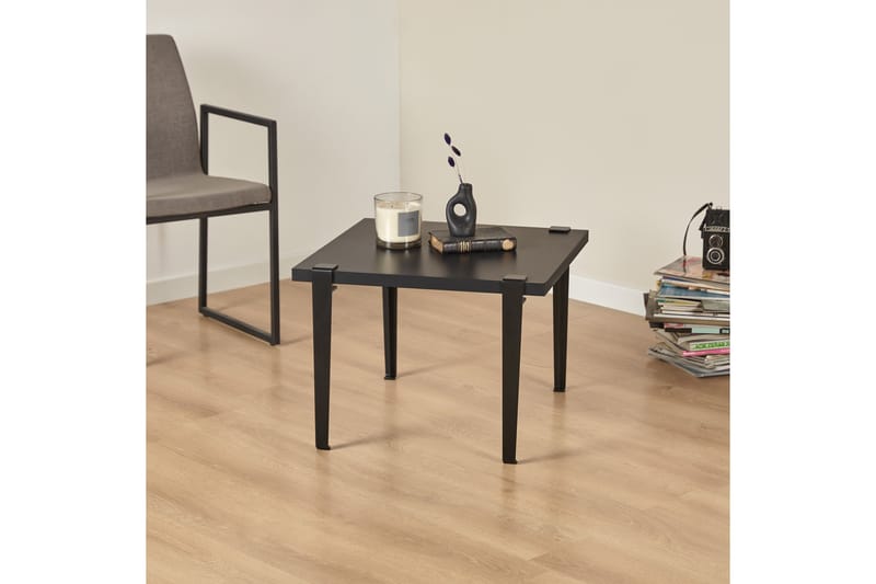 Halicheron Soffbord 60x60 cm Svart - Hanah Home - Möbler - Bord & matgrupper - Soffbord