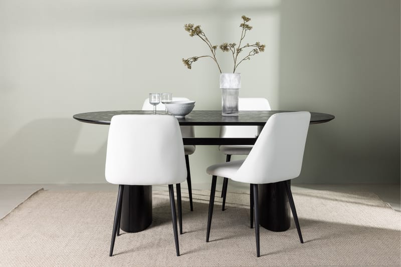 Isolde Matgrupp 180 cm Oval med 4 Night stolar - Svart - Möbler - Bord & matgrupper - Matgrupper