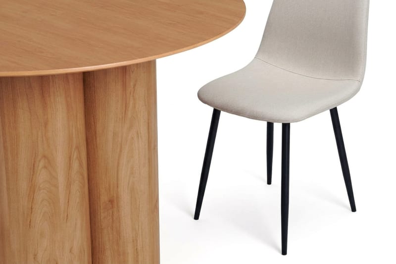 Juno Matgrupp runt 110 cm Ek med 4 Nibe Matstolar - Ek - Möbler - Bord & matgrupper - Matgrupper