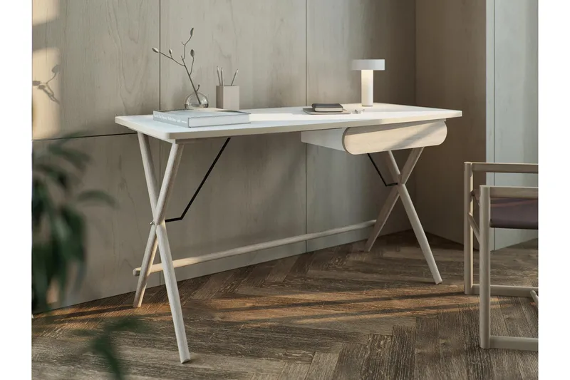 Aditiya Skrivbord 67x135 cm - Vit - Möbler - Bord & matgrupper - Kontorsbord - Skrivbord
