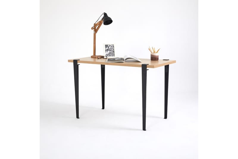 Eridanos Skrivbord 60x120 cm Brun/Svart - Hanah Home - Möbler - Bord & matgrupper - Kontorsbord - Skrivbord