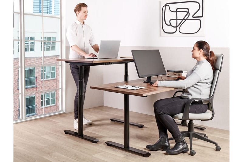Banner Skrivbord 72x160 cm - Mörkt trä/Svart - Möbler - Bord & matgrupper - Kontorsbord - Skrivbord - Höj och sänkbart skrivbord