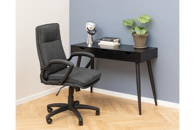 Bernard Skrivbord 110x110 cm - Svart - Möbler - Bord & matgrupper - Kontorsbord - Skrivbord