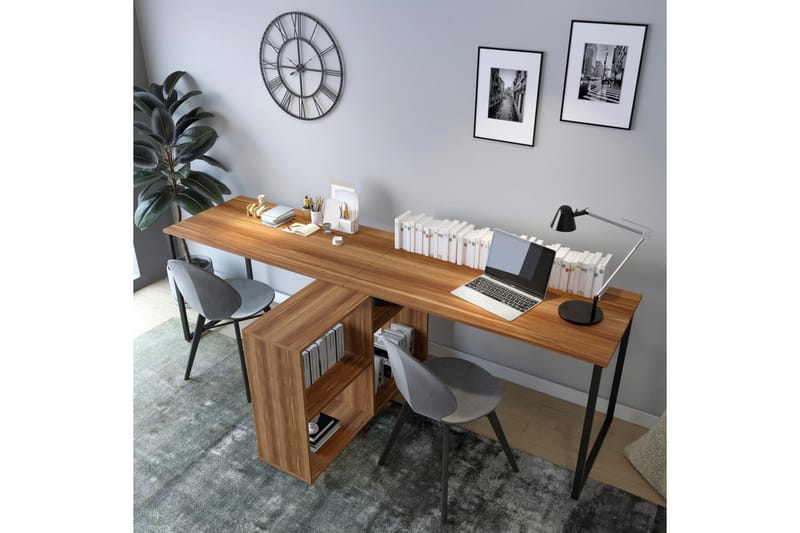 Kafrein Skrivbord 240x72x240 cm - Brun - Möbler - Bord & matgrupper - Kontorsbord - Skrivbord