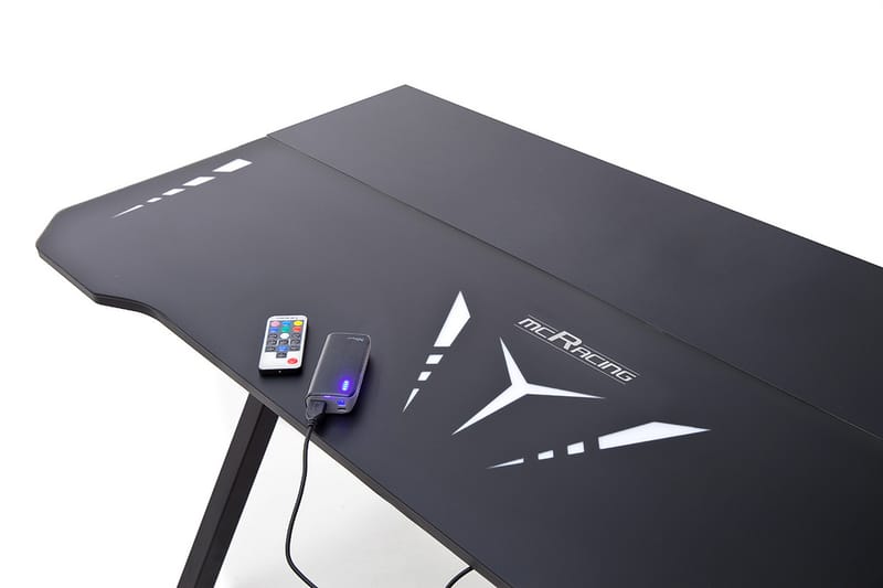Pernia Basic 4 Gaming Skrivbord 120 cm - Glas/Svart - Skrivbord - Datorbord