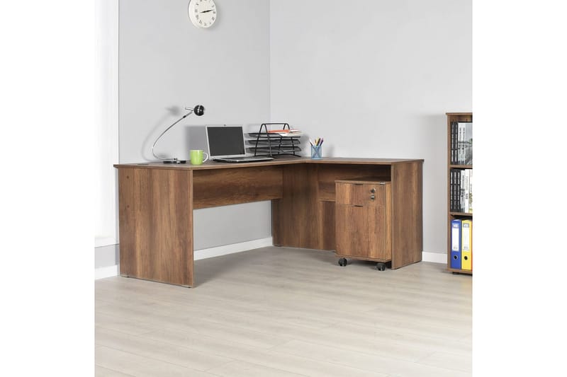Soonam Skrivbord 160x144 cm - Mediumfärgat trä - Möbler - Bord & matgrupper - Kontorsbord - Skrivbord