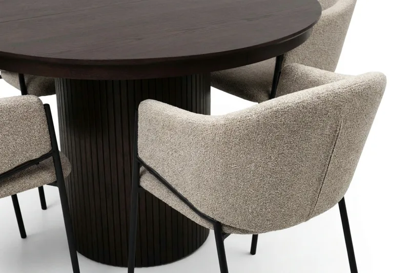 Kopparbo Förlängningsbart runt 120-220 cm Rökt Ek med 4 Filip Matstolar - Rökt ek - Möbler - Bord & matgrupper - Matgrupper