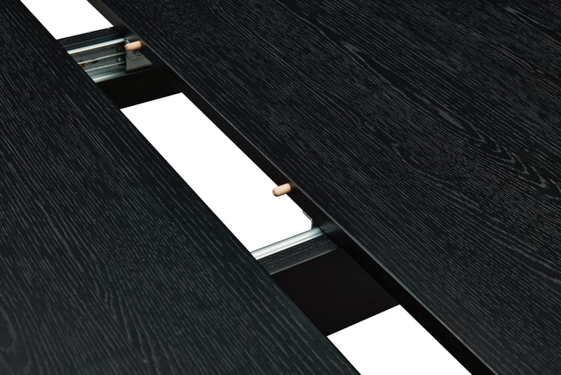 Kopparbo Matbord 180-240 cm Förlängningsbart - Svart trä - Möbler - Bord & matgrupper - Matbord & köksbord