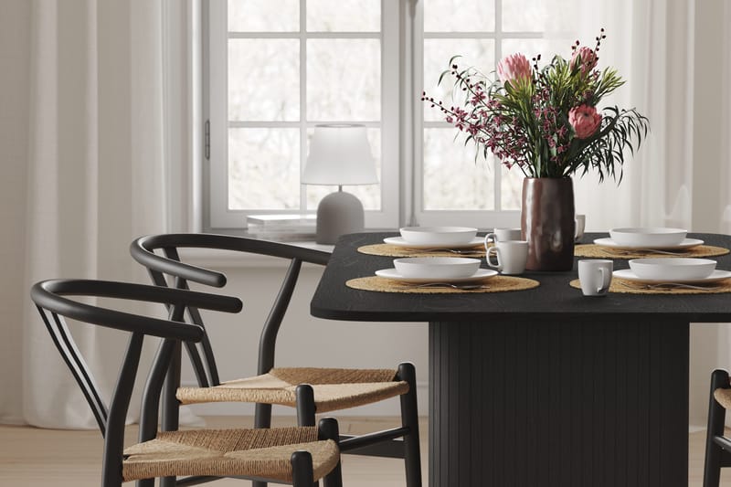 Kopparbo Matbord 180-240 cm Förlängningsbart - Svart trä - Möbler - Bord & matgrupper - Matbord & köksbord