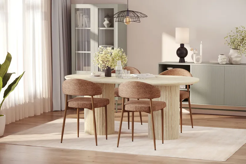 Kopparbo Matbord Travetin utseende med 4 st Jairam Matstolar - Beige - Möbler - Bord & matgrupper - Matgrupper