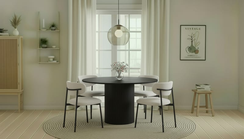 Kopparbo Runt Matbord 130 cm med 4 Lucy Matstolar - Svart trä / Vit Bouclé / Metallben Svart - Möbler - Bord & matgrupper - Matgrupper