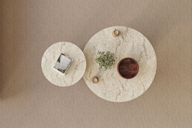 Lorricus Soffbord 70 cm Rund - Travertin Och Valnöt - Möbler - Bord & matgrupper - Soffbord