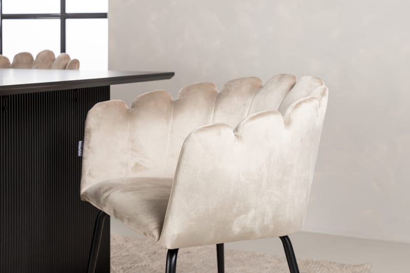 Mangat Matgrupp  200 cm Rektangulär med 4 Limhamn stolar - Beige - Möbler - Bord & matgrupper - Matgrupper