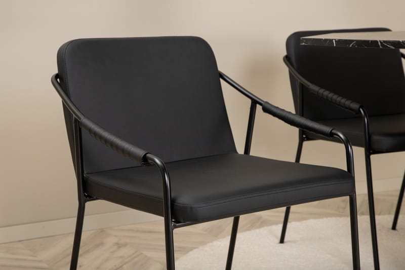 Marbs Matgrupp 110 cm Rund med 4 Tvista stolar - Svart - Möbler - Bord & matgrupper - Matgrupper