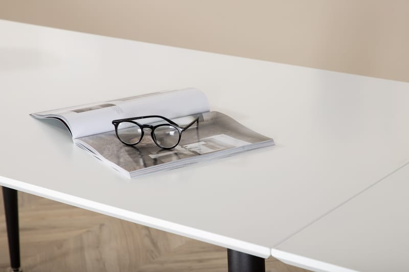 Jimms Förlängningsbart Matbord 150 cm - Vit/Svart - Matbord & köksbord