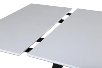 Jimmy Förlängningsbart Matbord 150 cm - Vit/Svart - Möbler - Bord & matgrupper - Matbord & köksbord