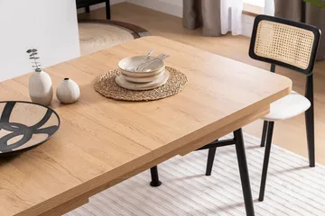 Makwana Utdragbart Rektangulärt Matbord 160 cm i Trä med Metallben - Natural - Möbler - Bord & matgrupper - Matbord & köksbord