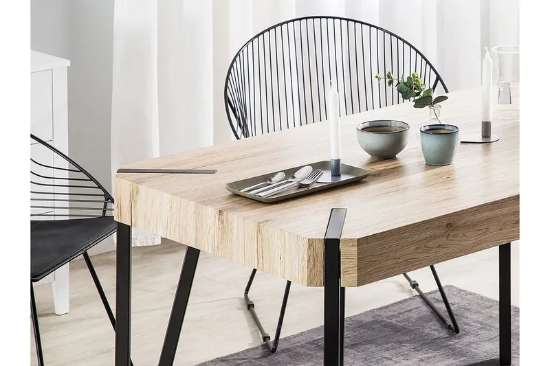 Mcgetrick Matbord 130x180 cm - Trä/Natur - Möbler - Bord & matgrupper - Matbord & köksbord