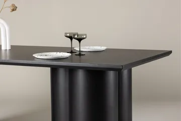 Olivia Stort Rektangulärt Matbord 210 cm med Mörkt Träutseende - Svart - Möbler - Bord & matgrupper - Matbord & köksbord