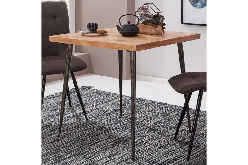 Synia Litet Kvadratiskt Matbord 80 cm i Massivt Trä med Ek- och Metallutseende - Beige - Möbler - Bord & matgrupper - Matbord & köksbord