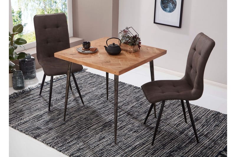 Synia Litet Kvadratiskt Matbord 80 cm i Massivt Trä med Ek- och Metallutseende - Beige - Möbler - Bord & matgrupper - Matbord & köksbord