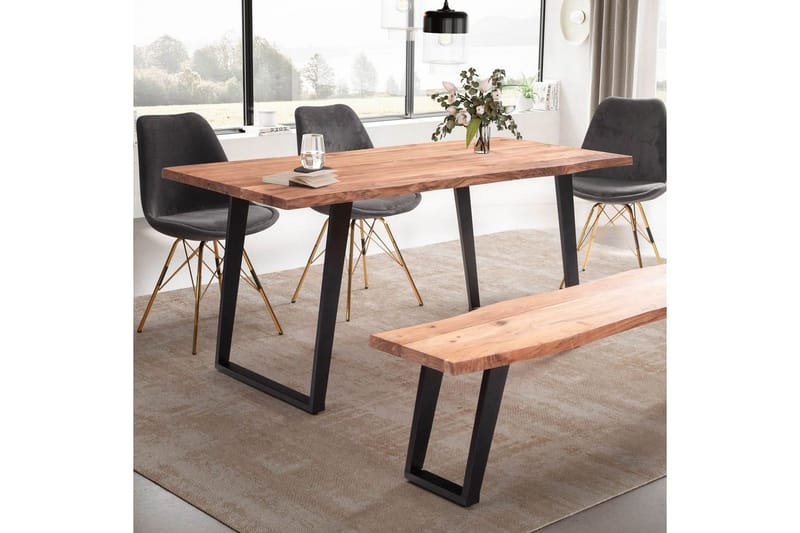 Matbord Wohnling Massivt trä med trädkanter, rektangulär, lantlig stil Svart, vinklad, 180x90 cm - Svart, vinklad, 180x90 cm - Möbler - Bord & matgrupper - Matgrupper