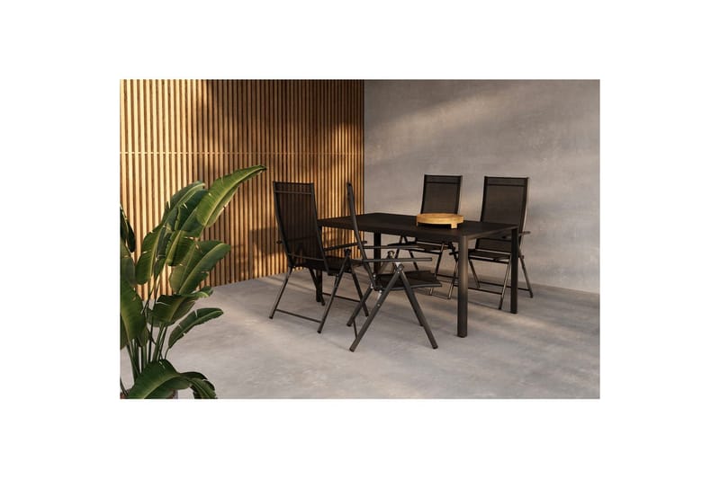 Matgrupp Giardini, Levanzo, 4 stolar