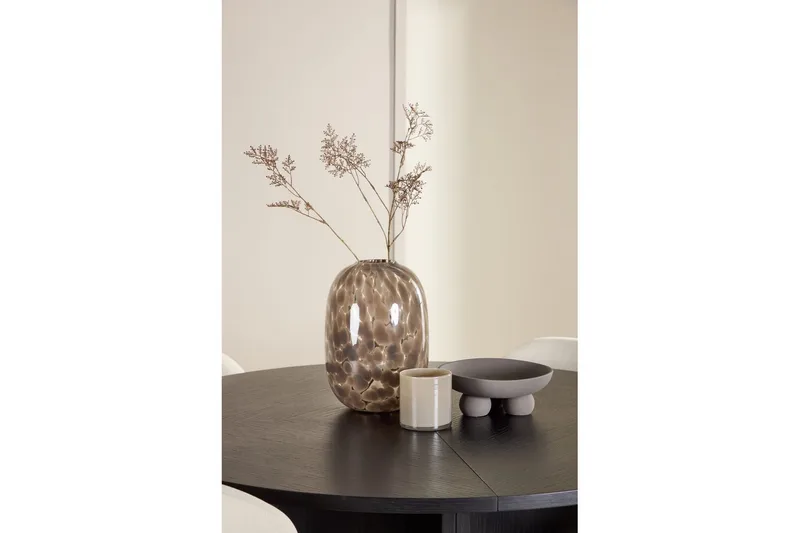 Matgrupp Strada Runt 120/170 cm Svart med Lilja Stolar 4 st - 4 st - Möbler - Bord & matgrupper - Matgrupper