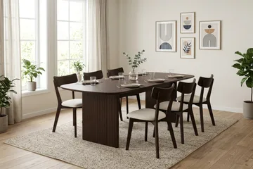 Alma Matgrupp 220 cm rektangulärt i Rökt Ek med 6 Amelia Matstolar med Dyna - Rökt Ek/Beige - Möbler - Bord & matgrupper - Matgrupper