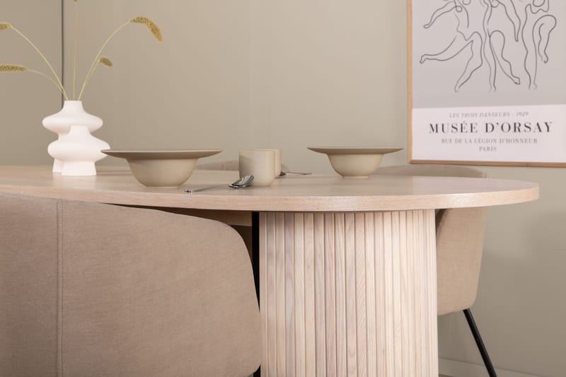 Biana Matgrupp 200 cm Oval inkl 4 Berita Stolar - Beige/Svart - Möbler - Bord & matgrupper - Matgrupper