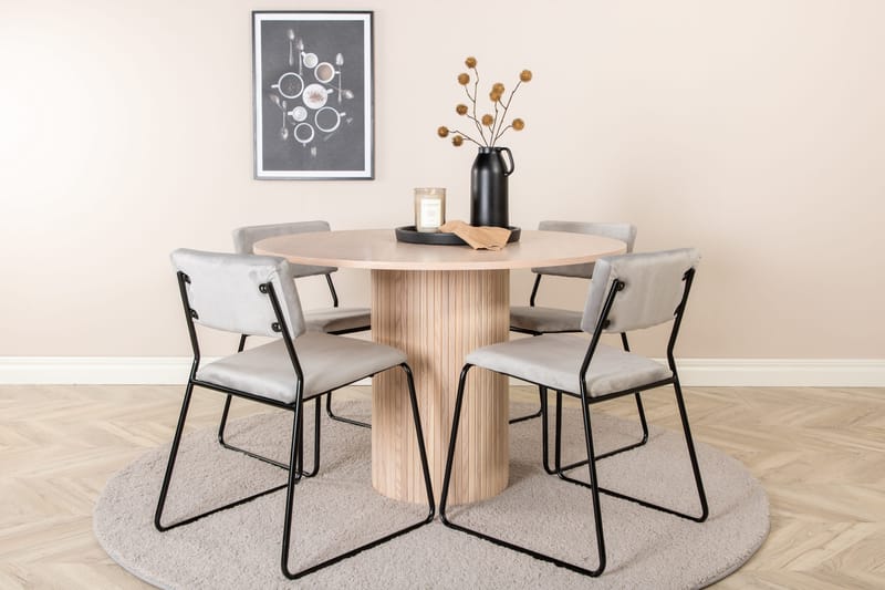 Bianca runt matbord med 4st Kenth matstol, undefined