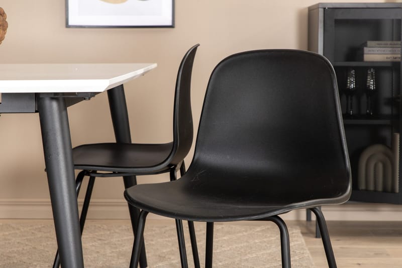 Jimms Förlängningsbar Matgrupp 150cm inkl 4 Kullersbro Stol - Vit/Svart - Möbler - Bord & matgrupper - Matgrupper